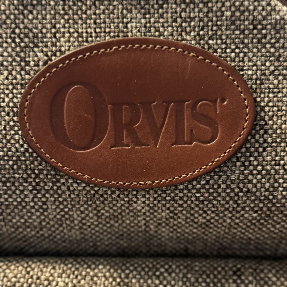 Orvis Leather and Tweed Backpack - Picture 2 of 11